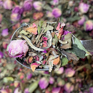 Alchemy and Herbs tea blend with white tea roses and other botanicals