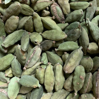 Cardamom pods (Elettaria cardamomum)